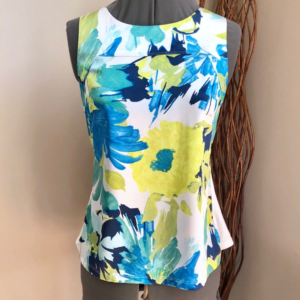 💵5 FOR $25💵 Ann Taylor Petite Floral Tank Top